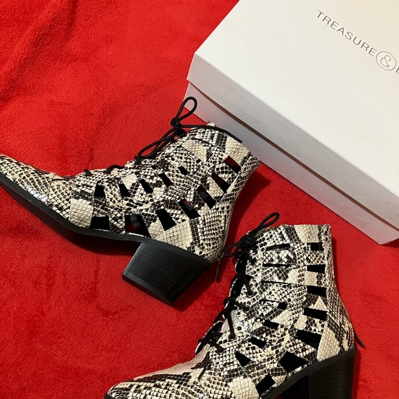 Snakeskin Cut Out Lace up Boots by Treasure and Bond - Picture 2 of 5